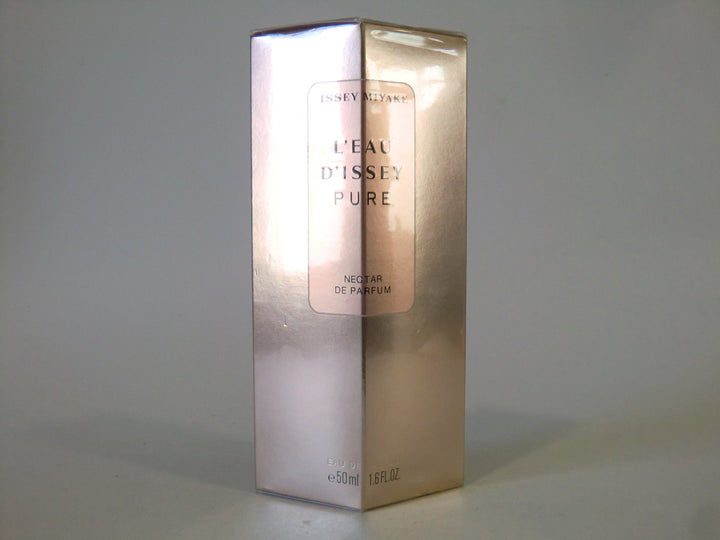 Issey Miyake - L&