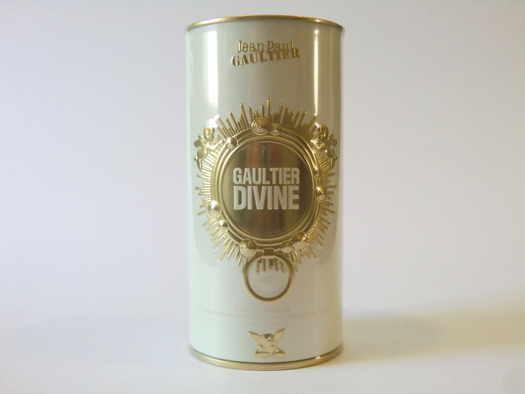 Jean Paul Gaultier - Divine Women&